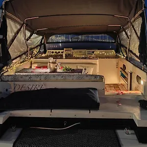 Desire Charming House Boat , Palermo Italy