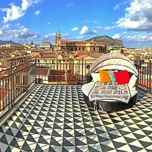 Casa Santa Sofia , Palermo Italy