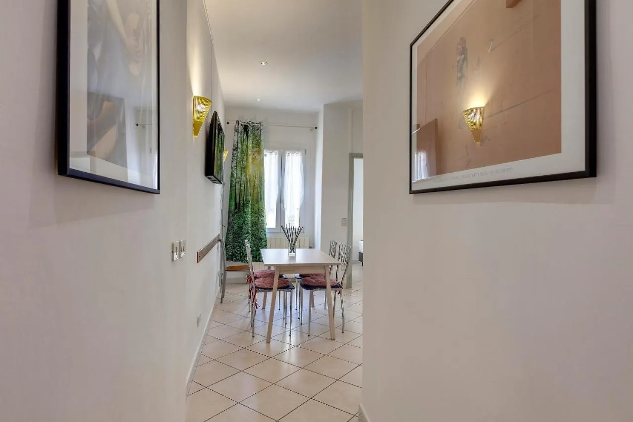 Zalinda Apartment By Mamo Firenze